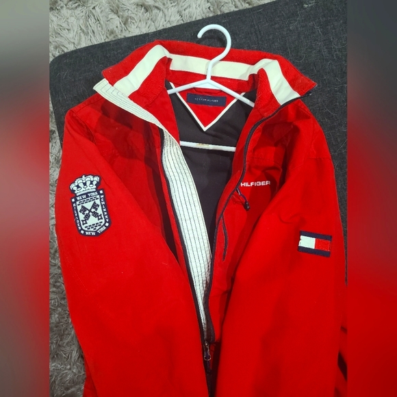 Men's Medium Rare Red Vintage Hilfiger Jacket - Picture 1 of 9